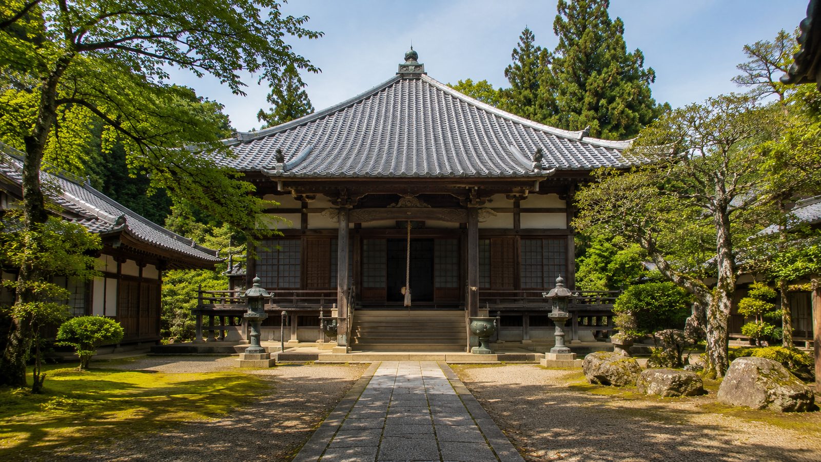 寺の本堂